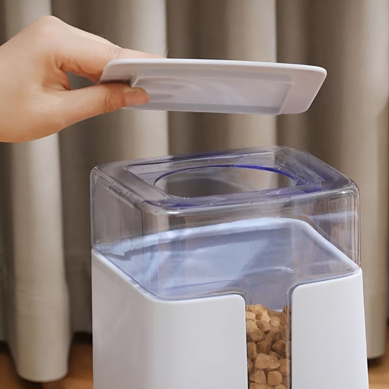 Distributeur automatique de nourriture très simple à utiliser
