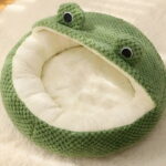 Coussin pour chat semi fermé en forme de grenouille