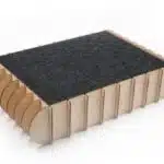 Lord - Lit pour chat en bois avec griffoir en feutrine recyclée